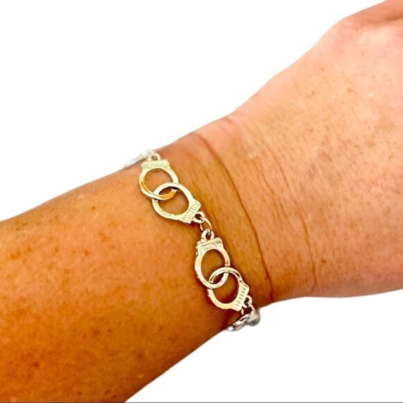 Silver Hand Cuffs Charms Linked Bracelet Anklet Jewelry NEW - Picture 2 of 4